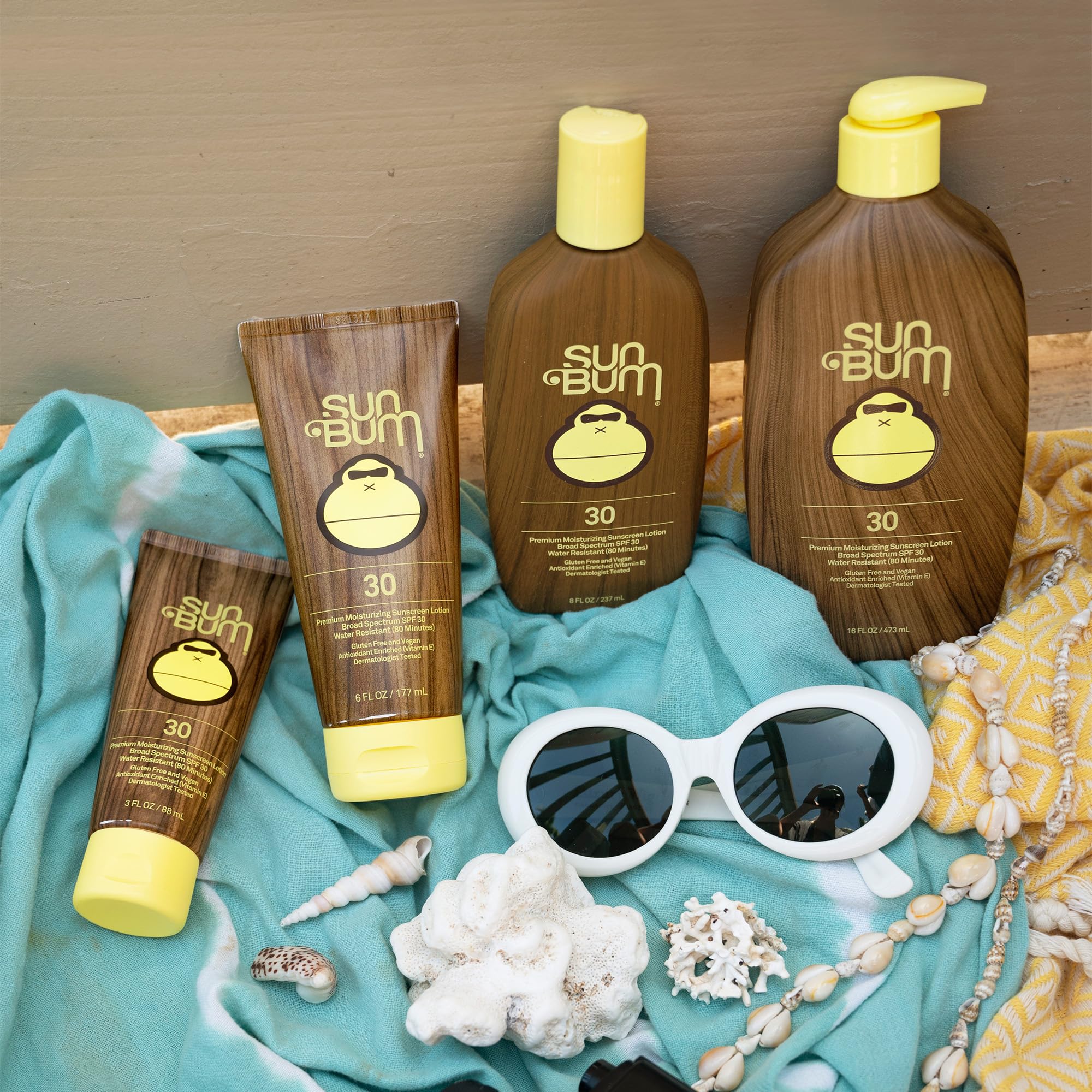 Sun Bum Original SPF 50 Sunscreen Body Lotion - Broad Spectrum Moisturizing Sunscreen with Vitamin E - Hawaii 104 Act Compliant (Made without Octinoxate & Oxybenzone) - Travel Size - 3 oz